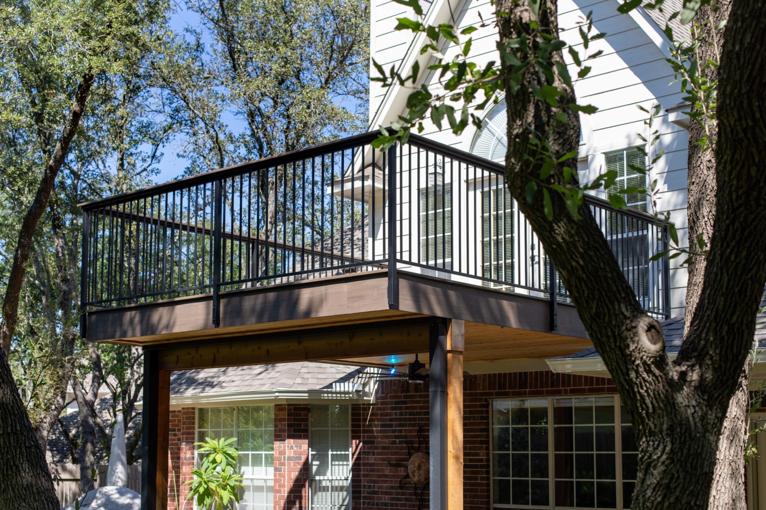 Azek Landmark Decking American Walnut