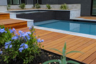 Pool deck out of Garapa