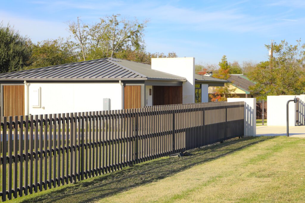 ACRE by Modern Mill - Fence