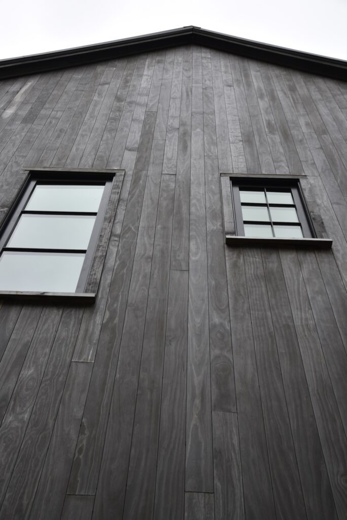 lakefront dock designed for waterfront performance on the lakeside elevation.