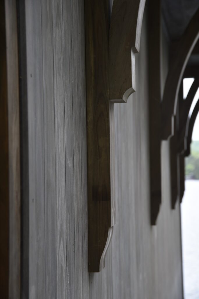outdoor living space installed along the lakefront edge on the lakeside elevation.