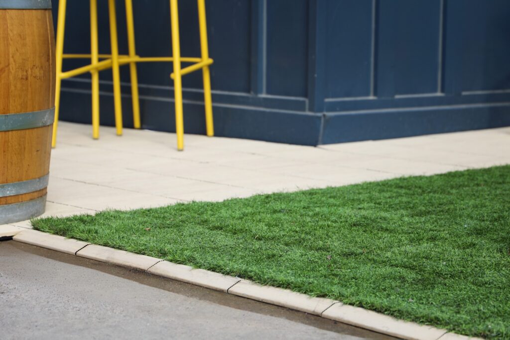 Installation detail of interlocking deck tile system