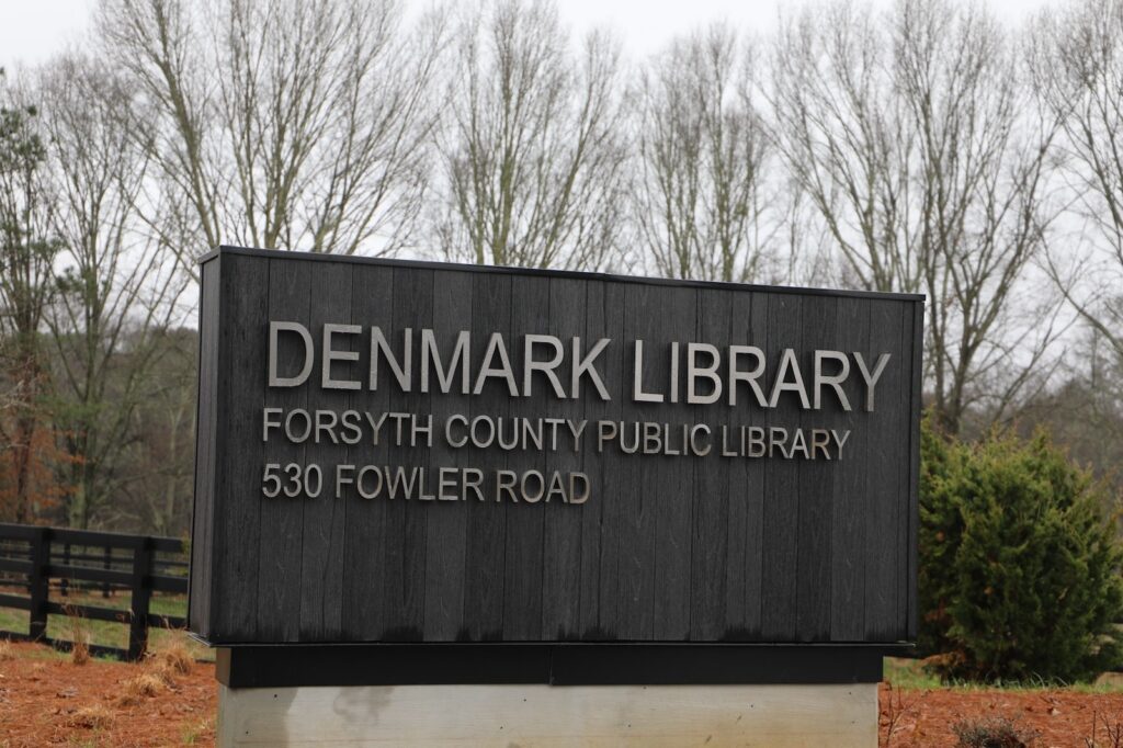 Denmark Library’s 5th Branch features approximately 10,000 square feet of NewTechWood All Weather Siding in Hawaiian Charcoal across exterior cladding, trim, and interior ceiling applications. The project blends sustainable material selection with modern civic architecture, creating a durable, low-maintenance building designed to stay connected to the surrounding landscape.