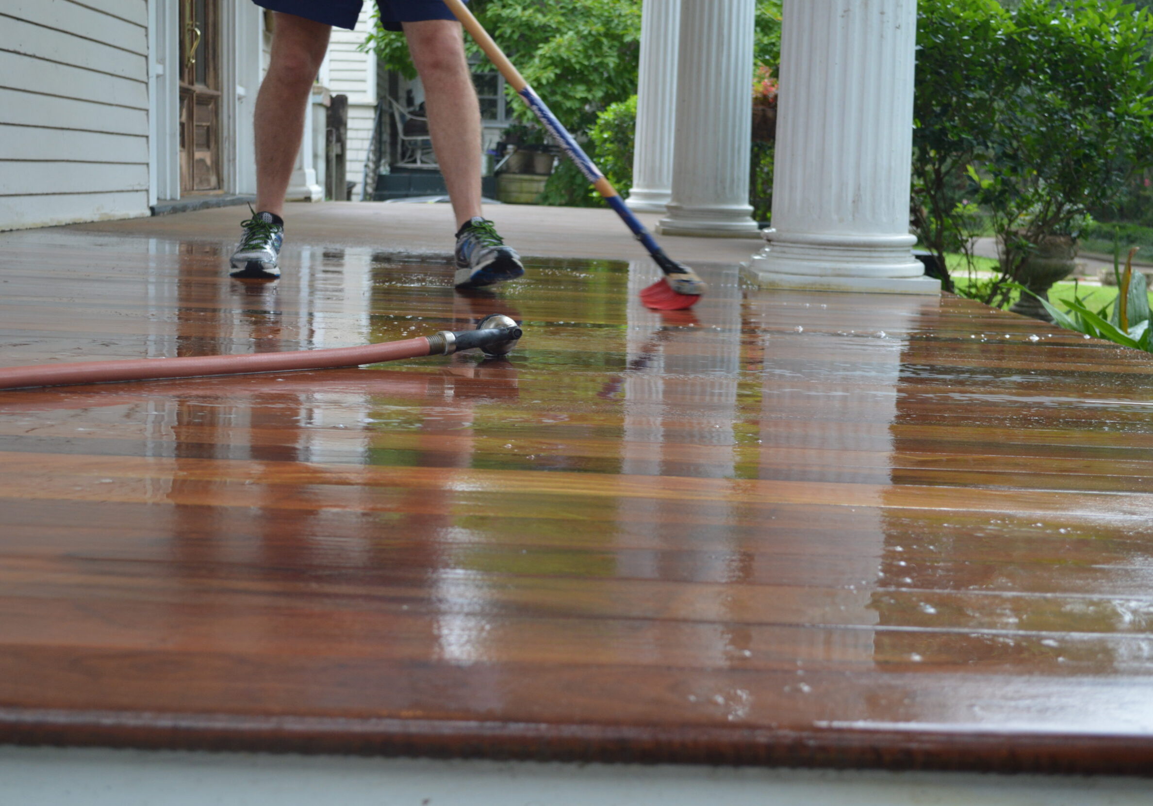 Ipe hardwood deck cleaning
